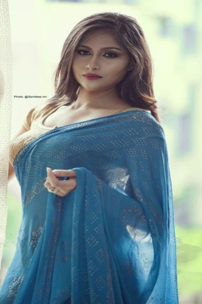  escort girl in Mumbai